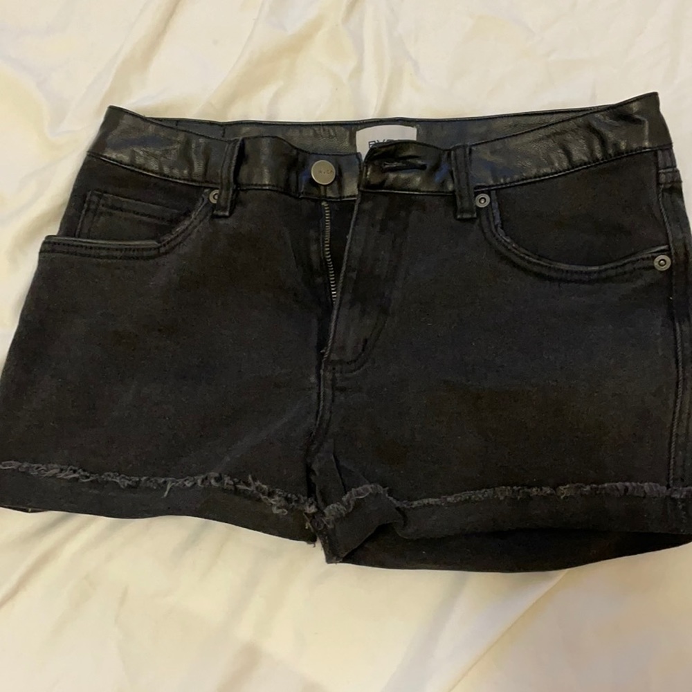 NWOT RVCA Black Jean Shorts